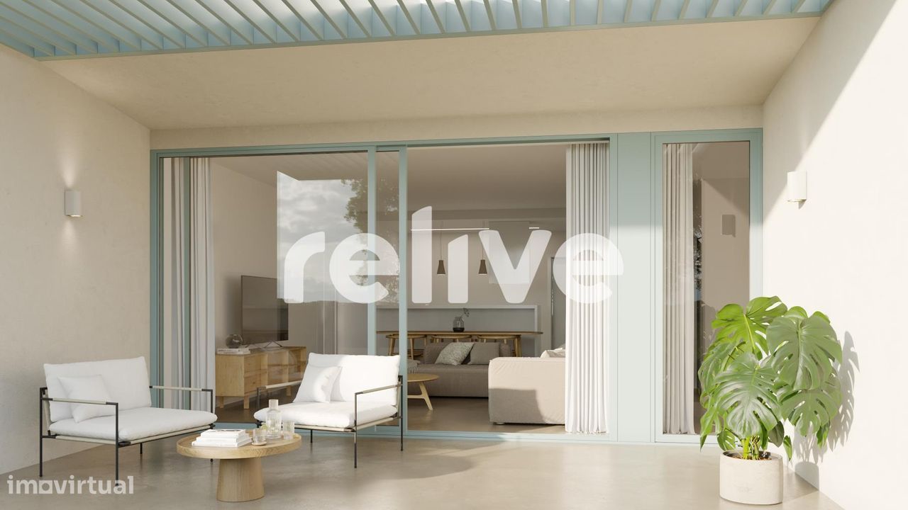 Novo Empreendimento em frente à Praia Grande de Porto Covo