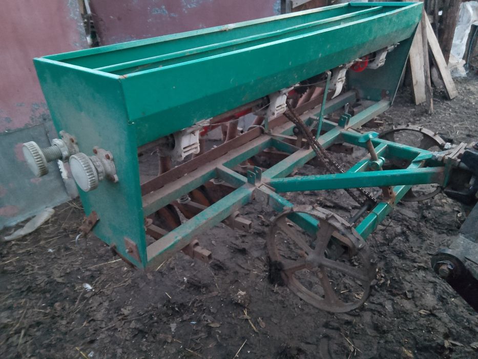 Продам сівалку до мототрактора