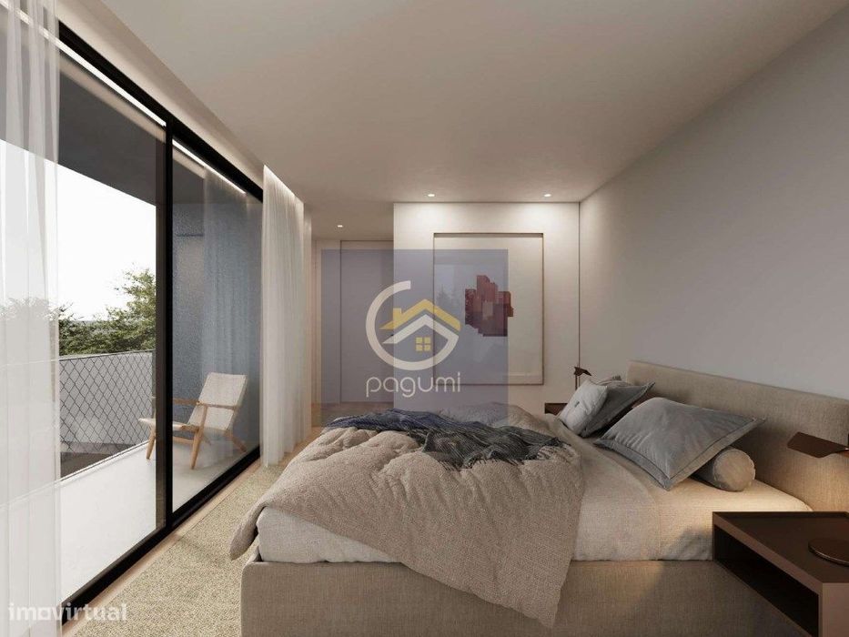 Apartamento T2 Novo no Centro de Paredes - Estilo Contemporâneo, Co...