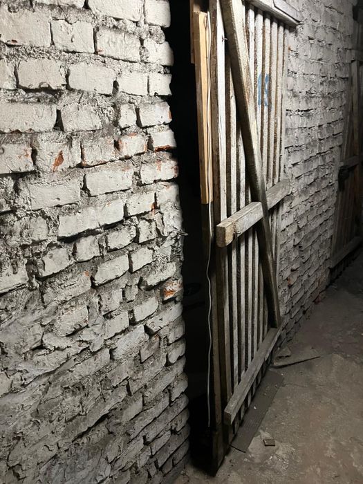 Sprzedam kawalerke z miejscem i piwnica  Zgierz okazja