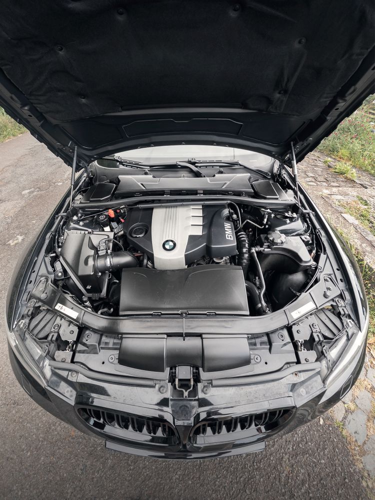 BMW E92 320D 2008