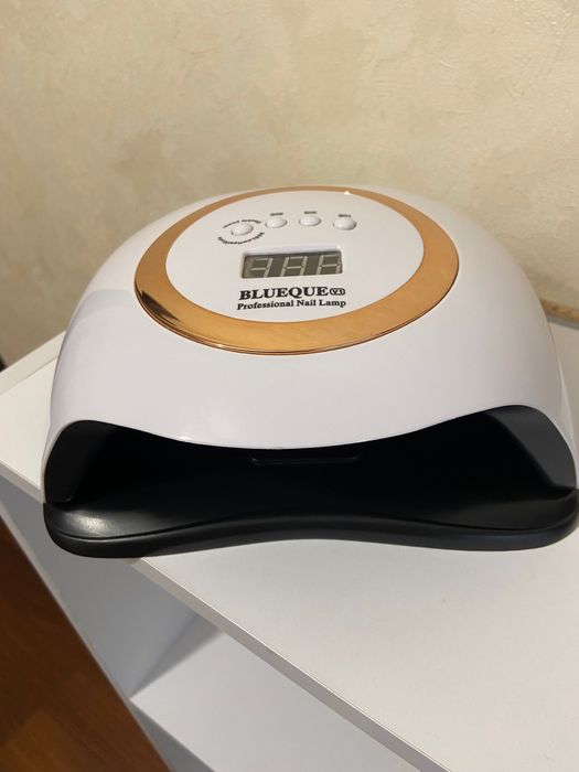 Лампа. Витяжка. Лампа для манікюру, витяжка для манікюру