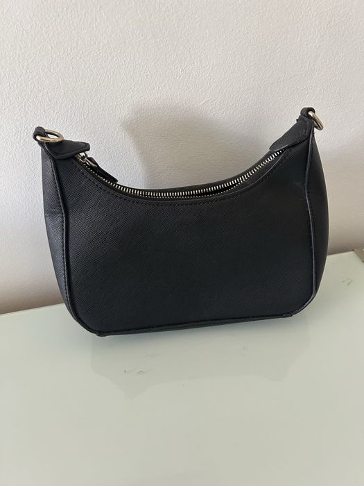 Bolsa Prada Saffiano Re-Edition 2005 Preta – Usada