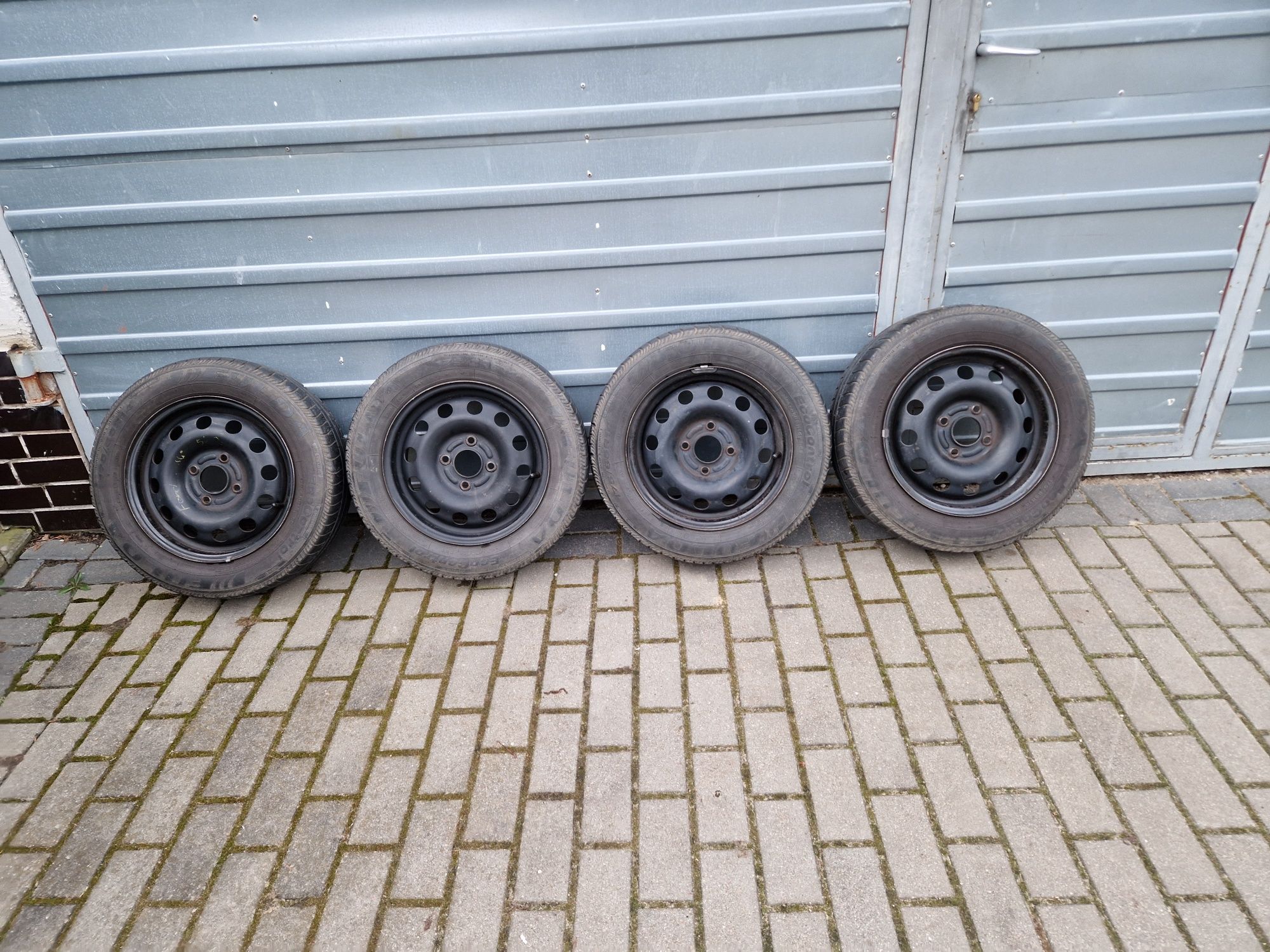 Koła letnie Ford 175/65R14 4×108  Fulda ładne