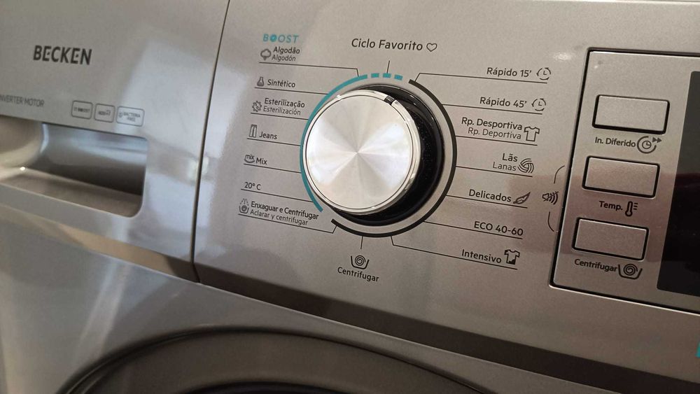 Máquina de Lavar Roupa BECKEN Boostwash (12 kg - 1400 rpm - Inox)