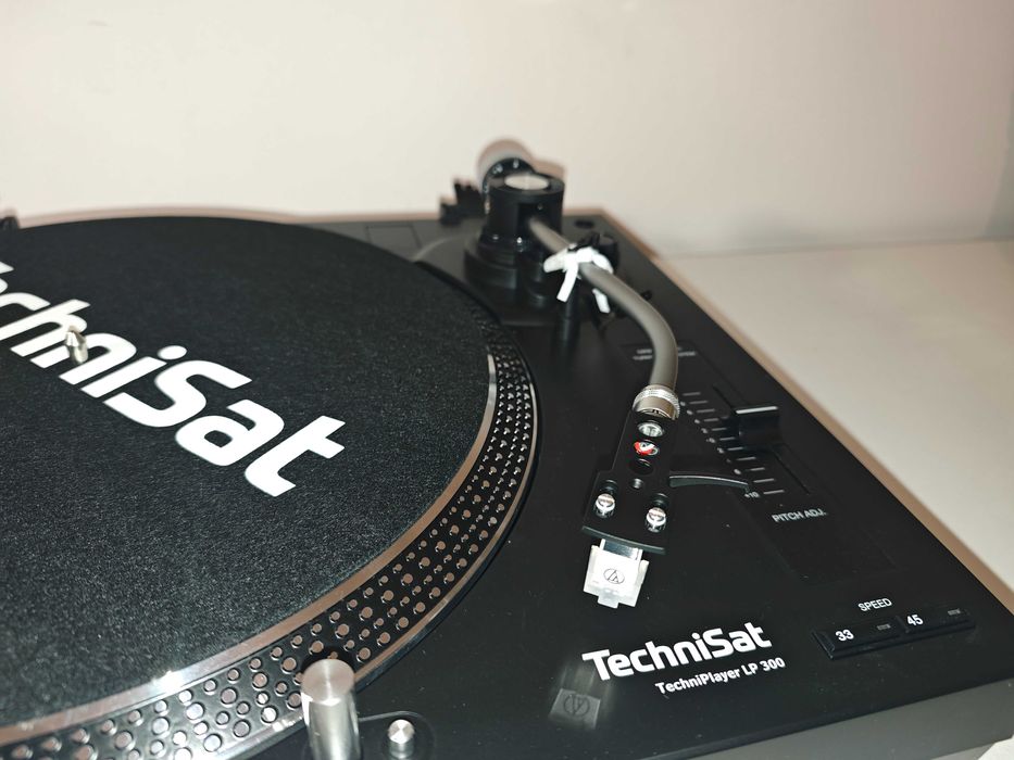 Gramofon TechniSat TECHNIPLAYER LP 300