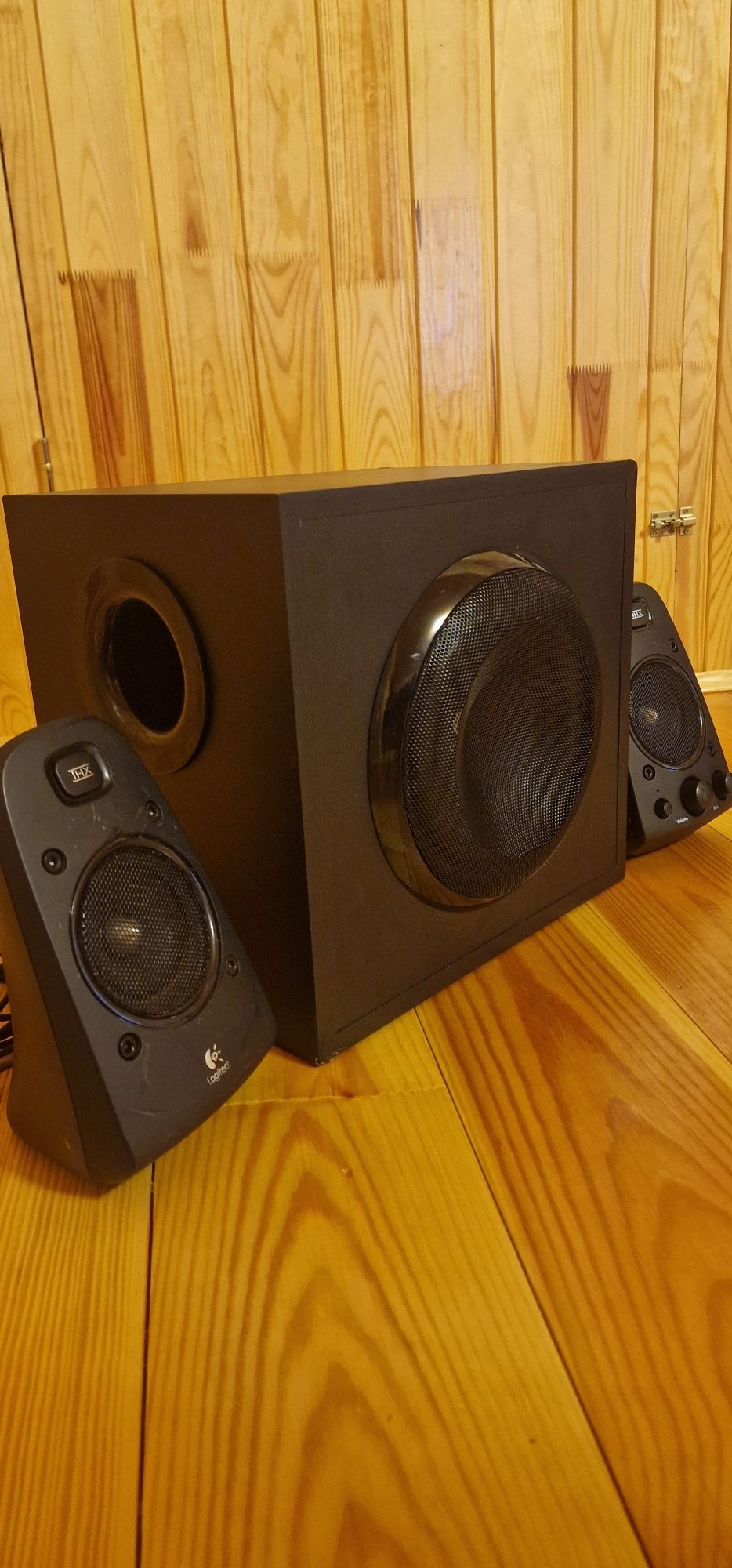 Акустика Logitech z623 2.1