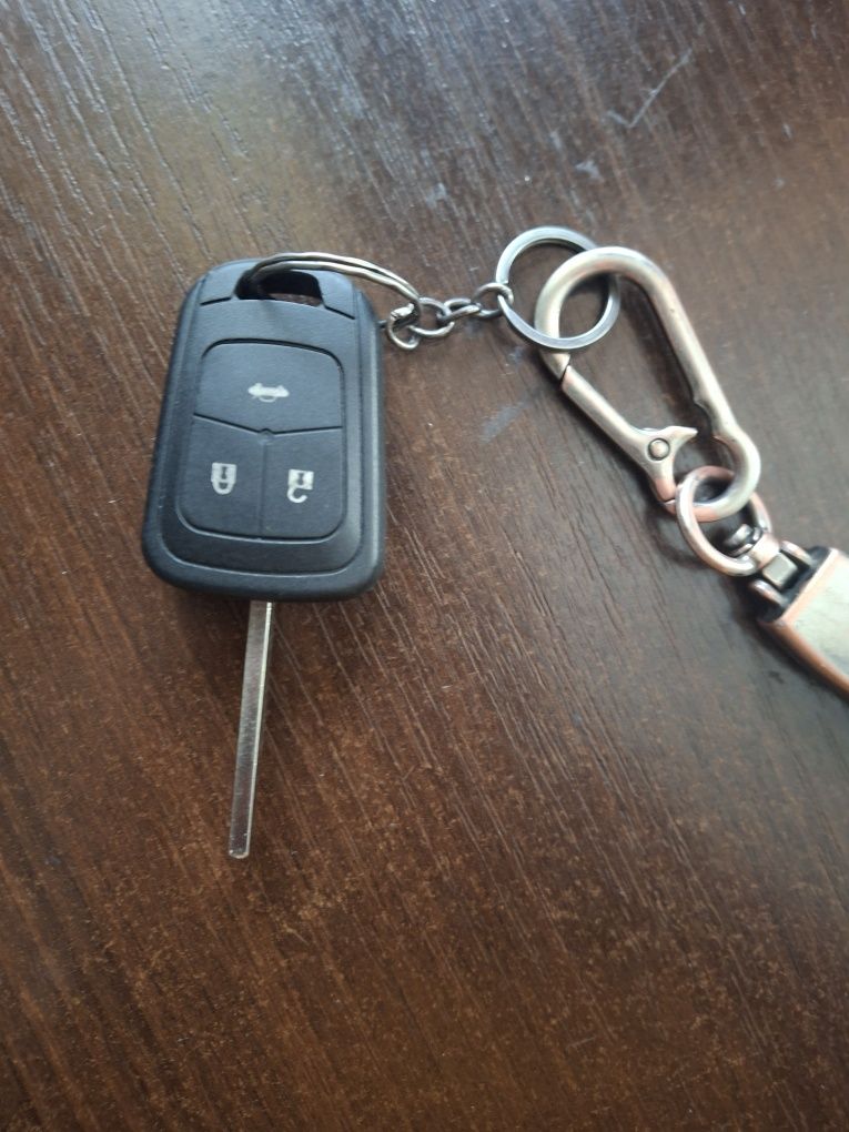 Продам ключ Опель Opel Astra Zafira Corsa

Vectra Chevrolet Cruze Epi