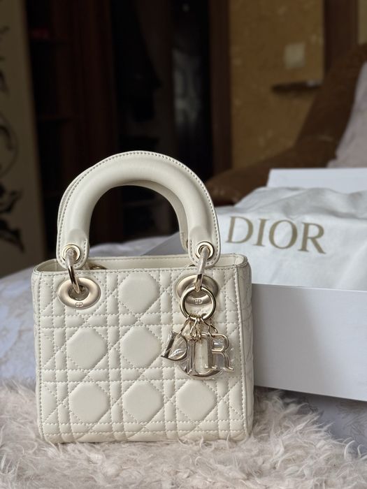 Сумка Dior lady біла