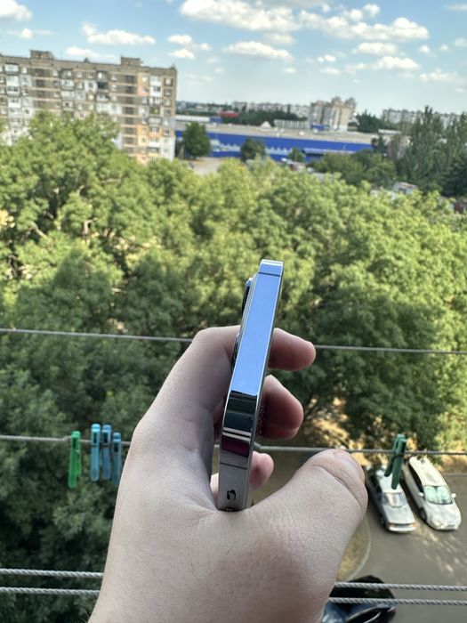 Iphone 13 pro у гарному стані