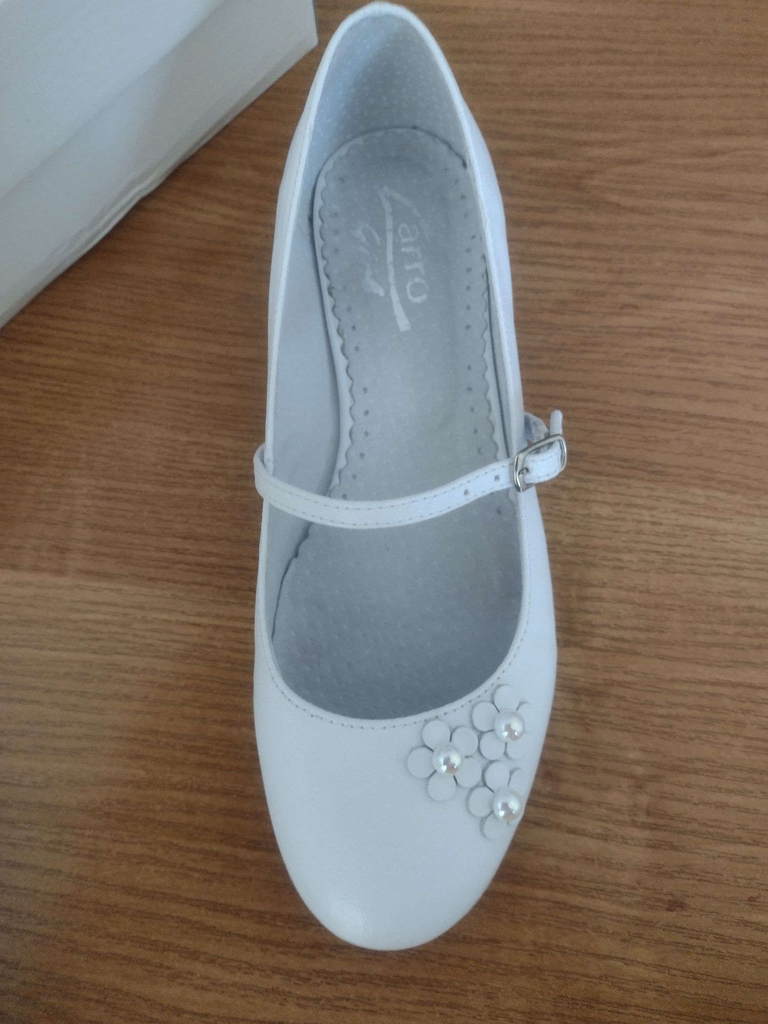 Buty komunijne 35 dziewczęce