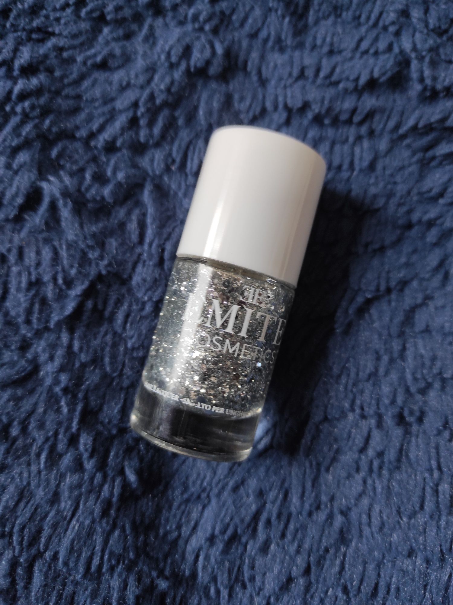 Emite Nail Lacquer lakier do paznokci Diamond Heart Silver Glitter