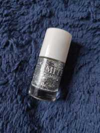 Emite Nail Lacquer lakier do paznokci Diamond Heart Silver Glitter