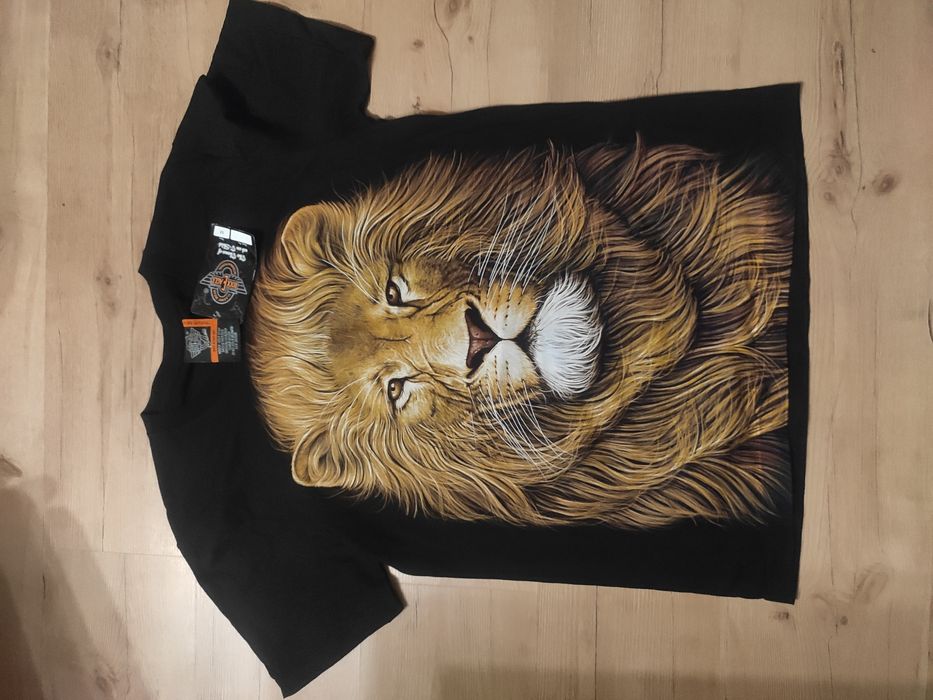 T-shirt, koszulka z nadrukiem 3D, rozmiar M