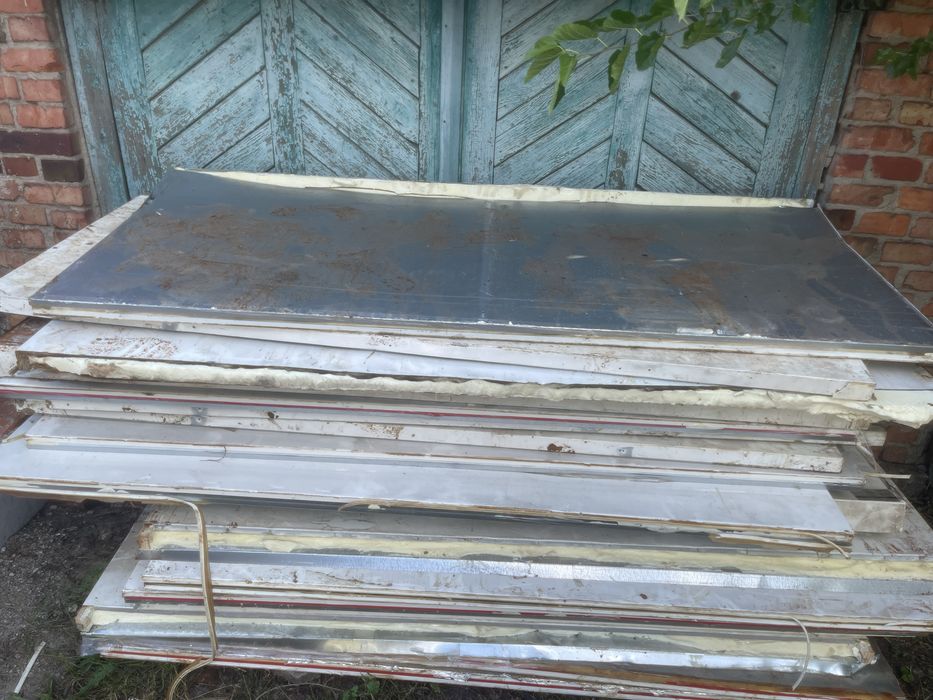 Продам сендвич панели
