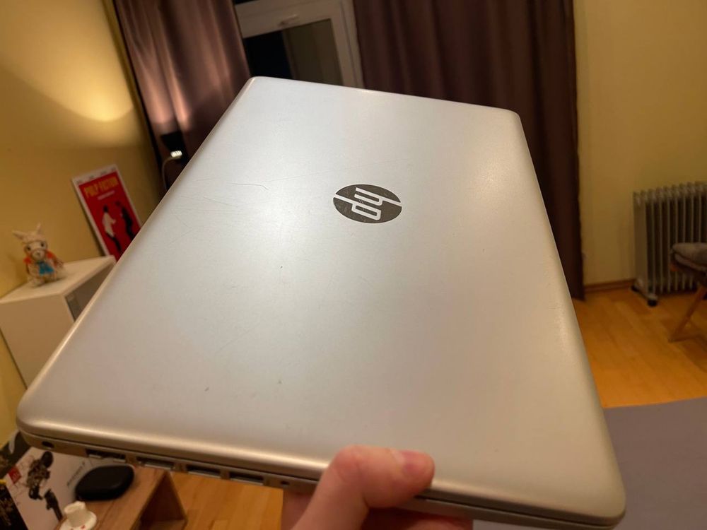 Продам ноутбук HP Laptop 15