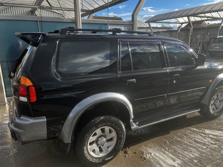 Продом Міцубісі поджеро спорт 1