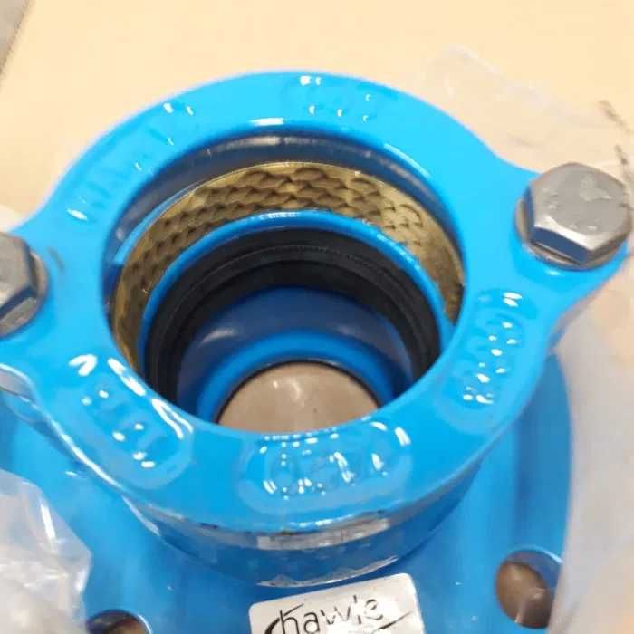 Łącznik kołnierzowy Hawle do rur PE i PVC 65-63 system 2000 nr.0400