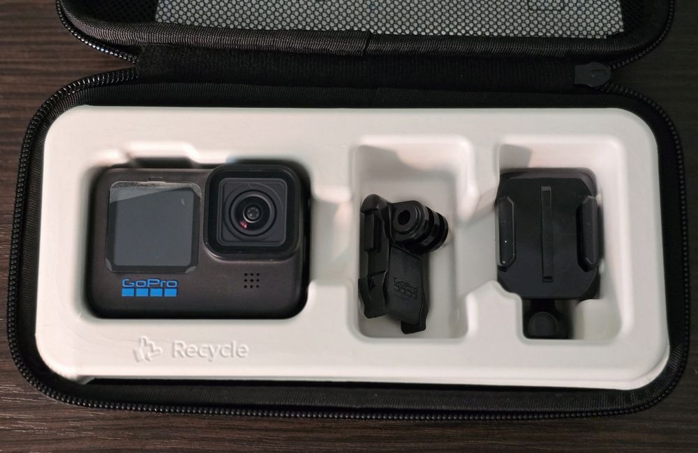 Продам екшн-камеру GoPro 10 black