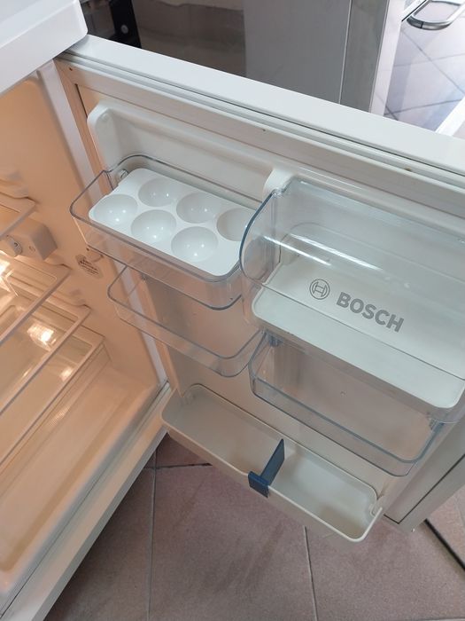 Холодильник BOSCH