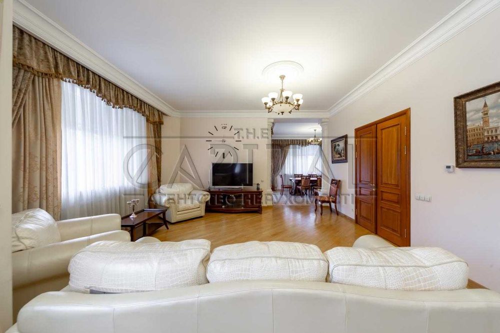 Здається в оренду розкішний будинок в Романкові 280м2 для вашої родини