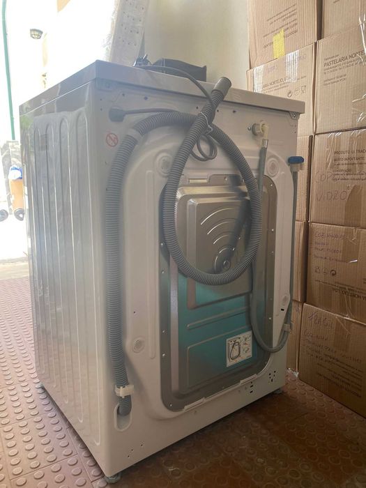 Máquina de lavar a roupa LG ThinQ – Modelo F4WV5009S0W/01