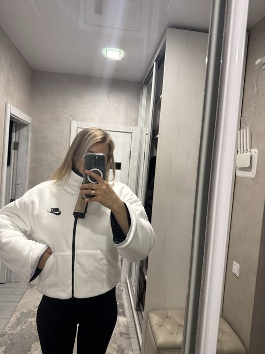 2х сторонній пуховик Nike