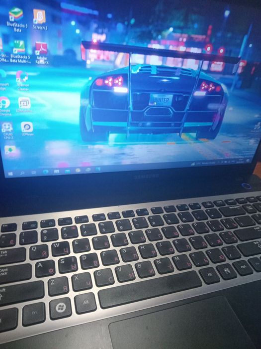 Игровой ноутбук Самсунг