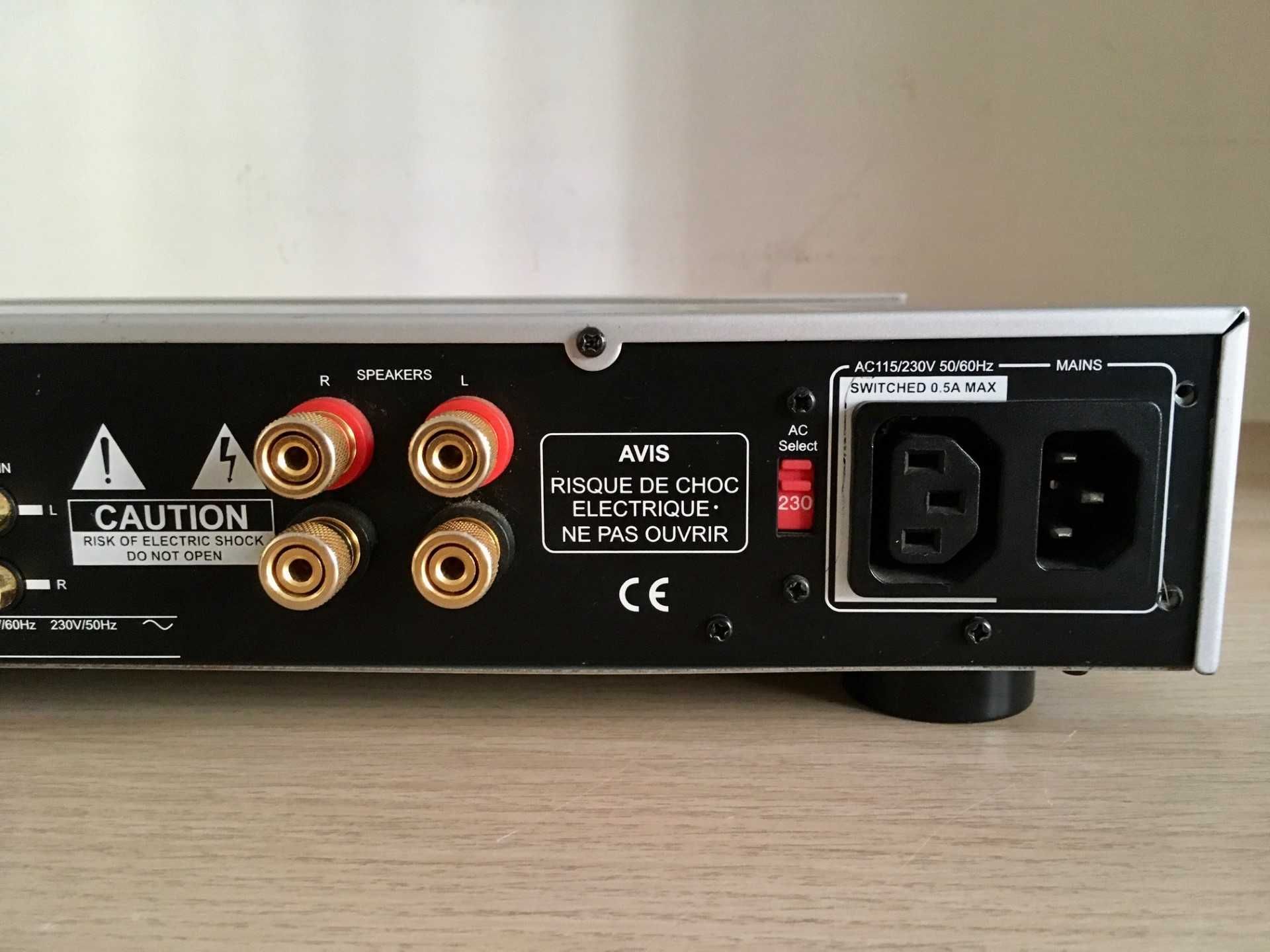 Amplificador AMC XIA 50