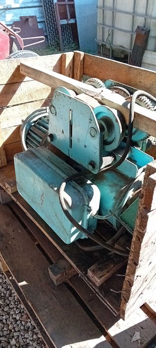 WCIĄGARKA LINOWA z wózkiem jezdnym elektrycznym udźwig 1 tona