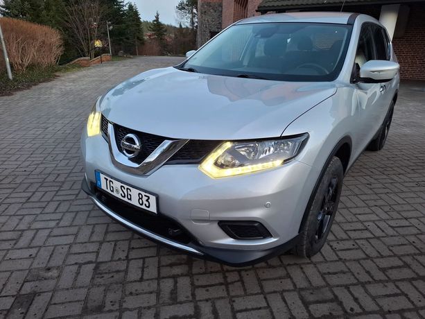 Nissan X-Trail Nissan X-trail 1.6 163 KM super stan pełen serwis asystent pasa