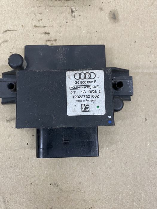 Блок топливного насоса Audi A4 B8 A5 Q5 8K0906093 D C 4G0906093 G F