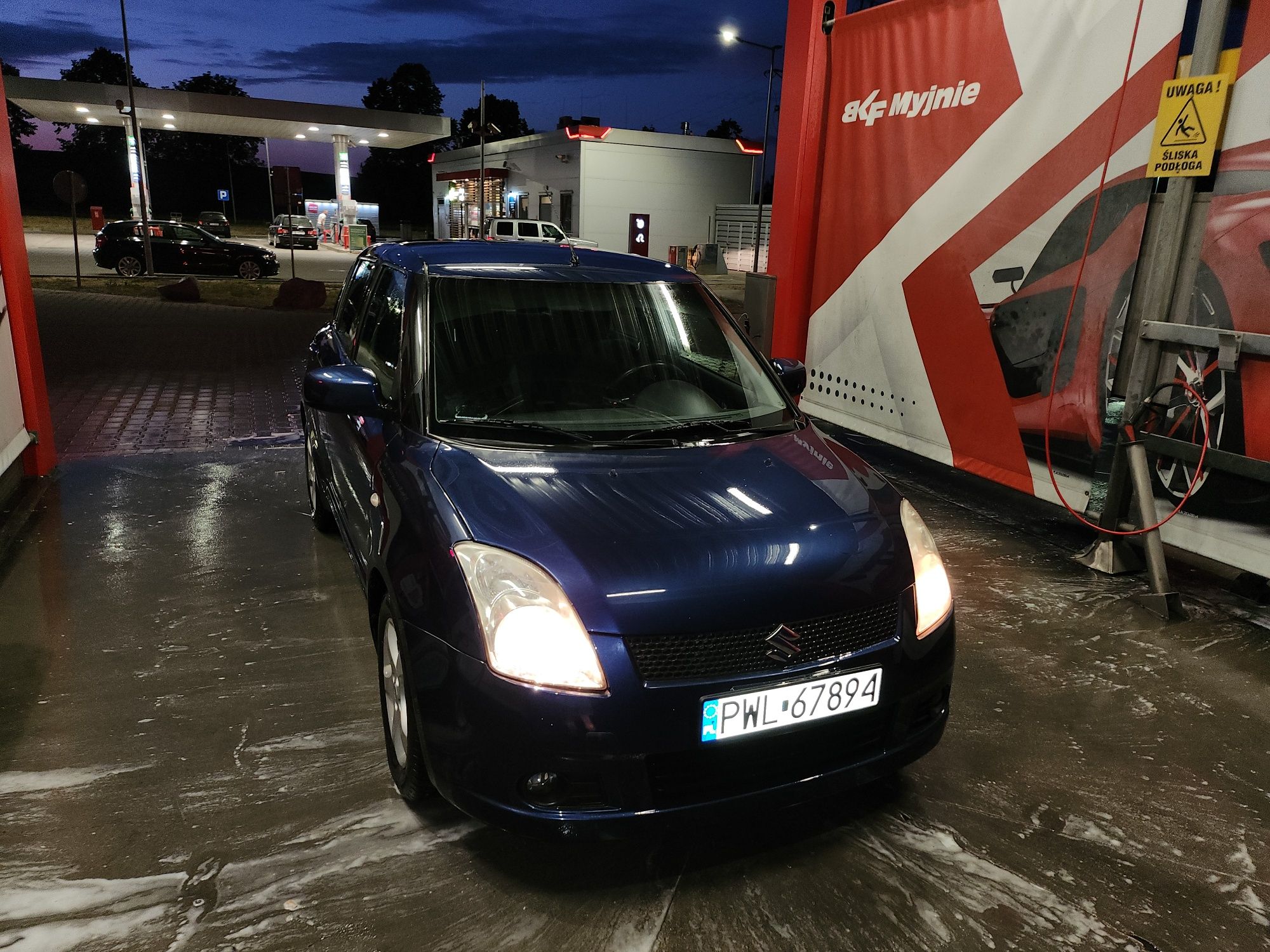 Suzuki Swift 2006 - 4 drzwi, klimatyzacja, niski przebieg, serwisowany