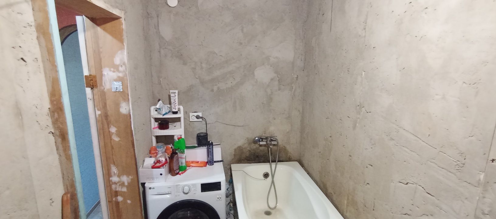 Продам 2х кімнатну квартиру в селі Велика яблунівка
