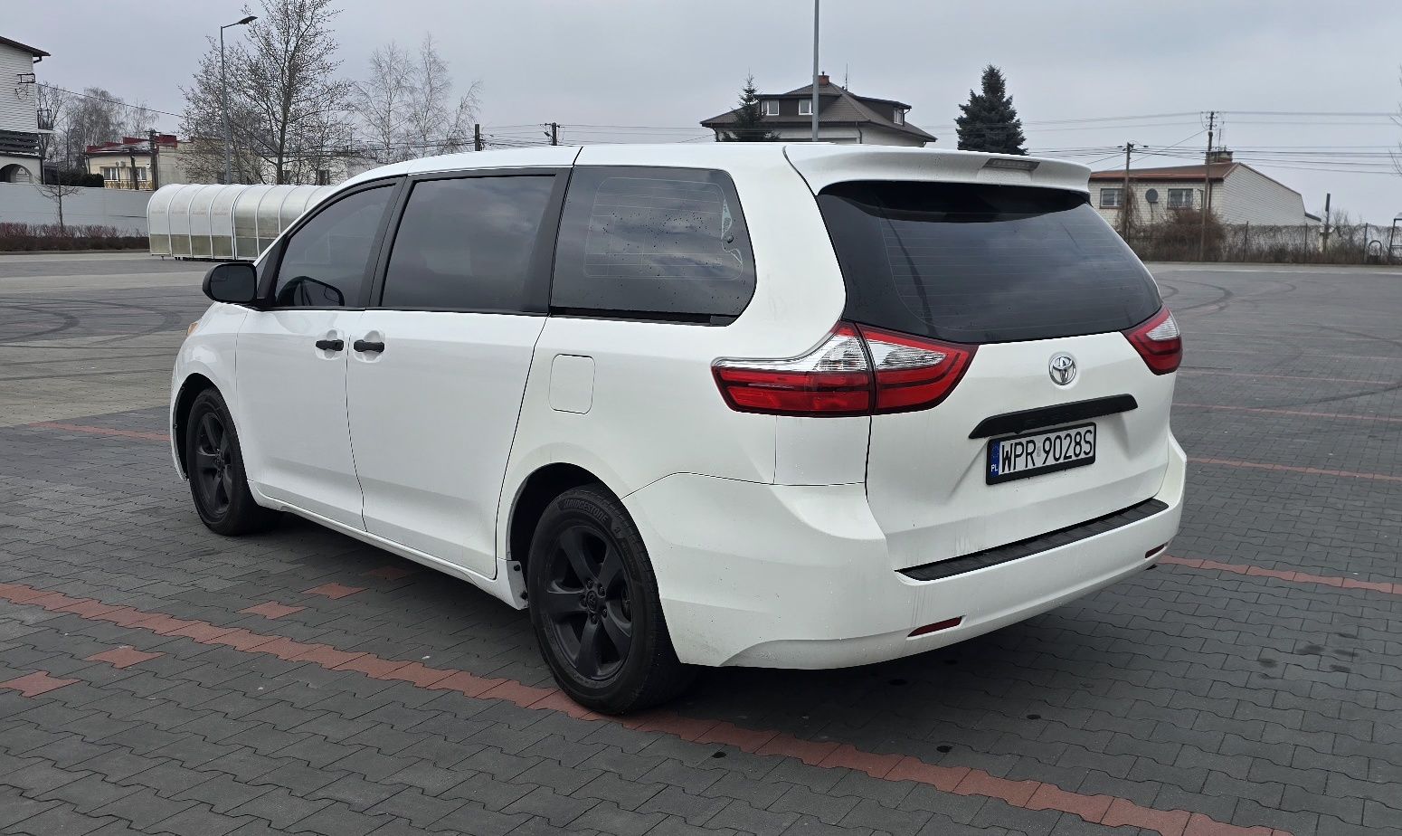 Toyota Sienna 2017r Zamiana