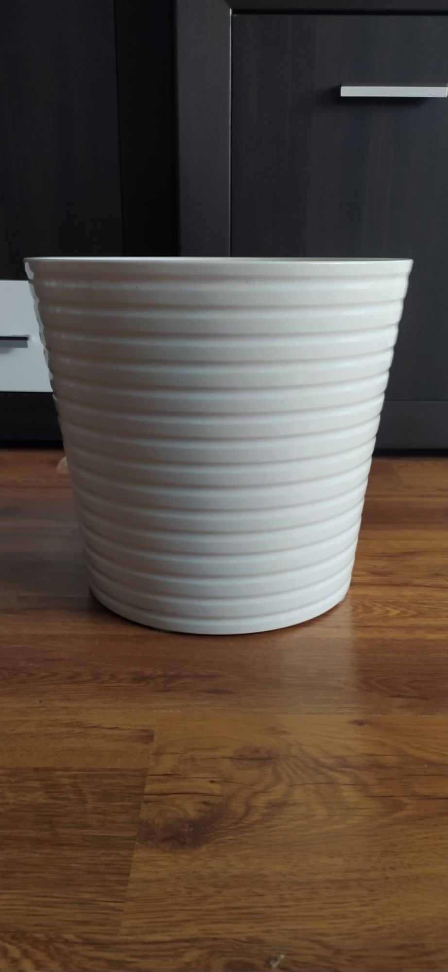 Donica Biała Ceramiczna Ikea Kardemumma - stan bardzo dobry