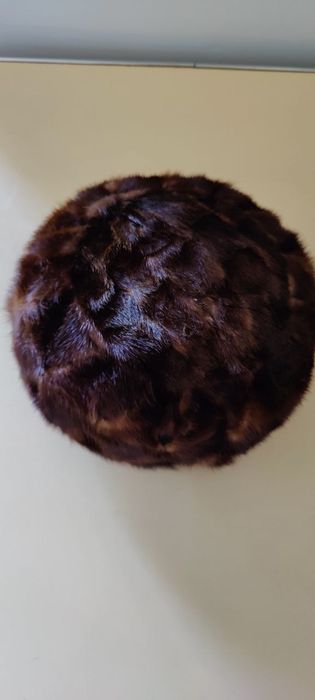 Норковый берет женский