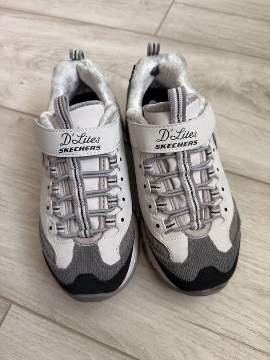 Кросівки skechers