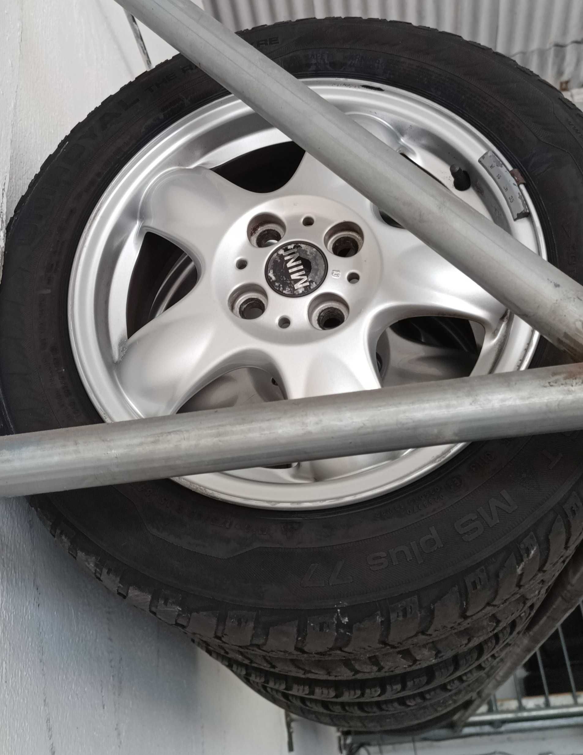 Jantes Originais Mini 15" 4x100 c/ pneus 175/65/15