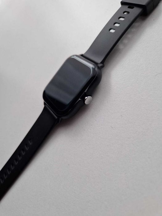Smartwatch czarny nowy