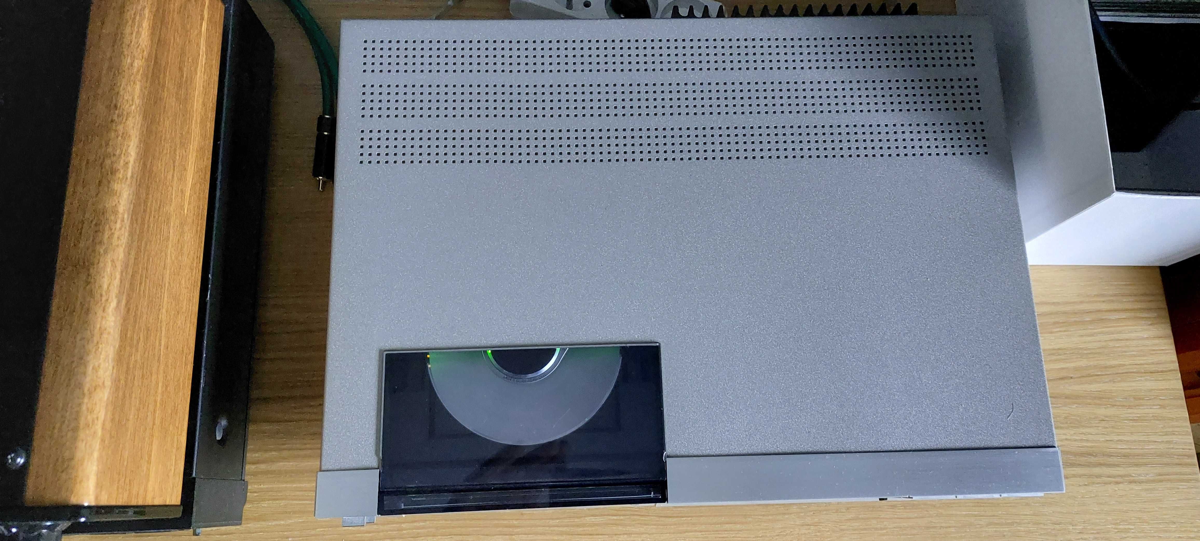 CD 303  PHILIPS odtwarzacz CD