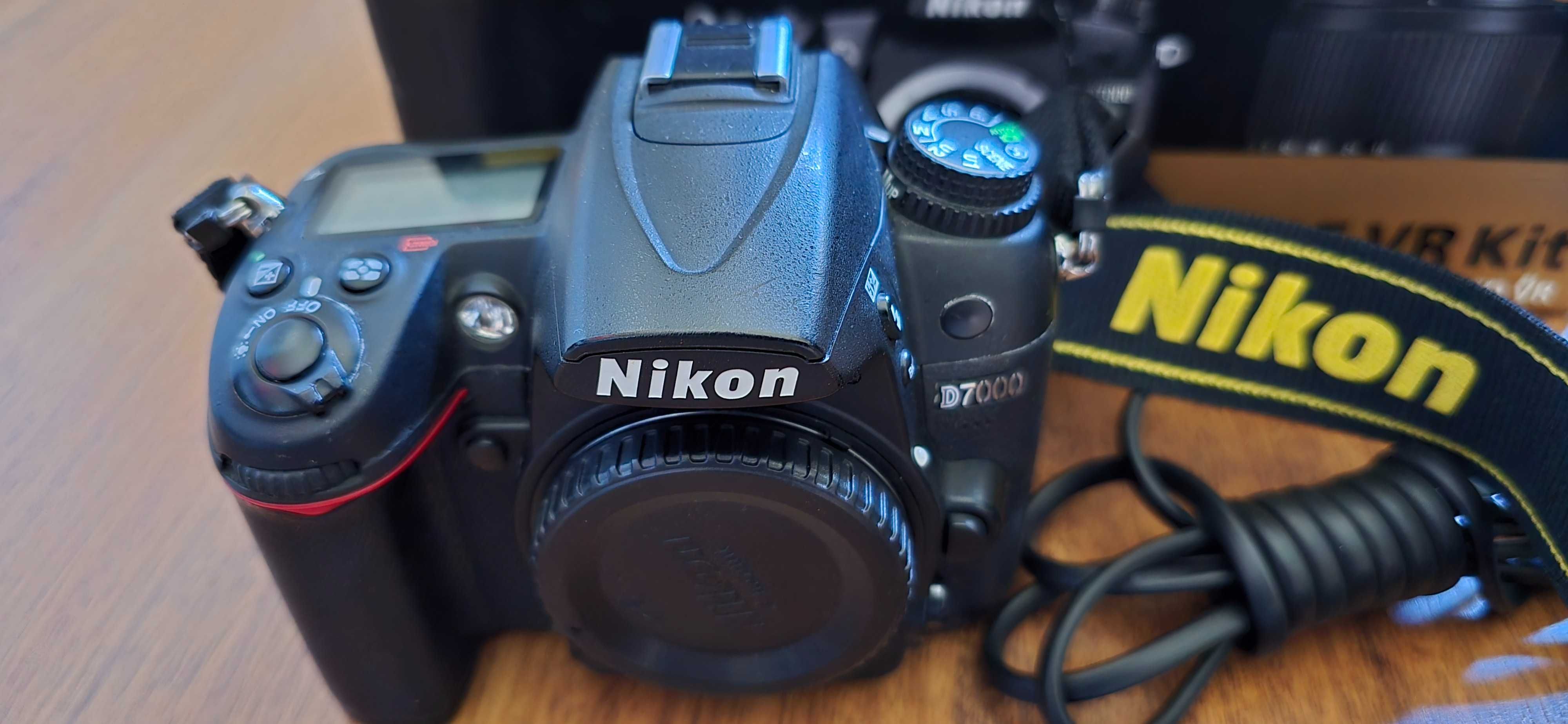 NIKON D7000 (corpo)