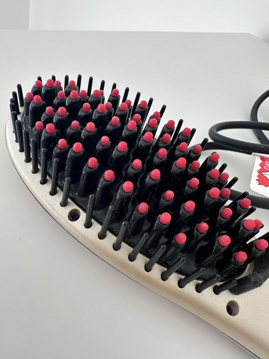 Escova Elétrica Alisadora de Cerâmica Ricki Parodi