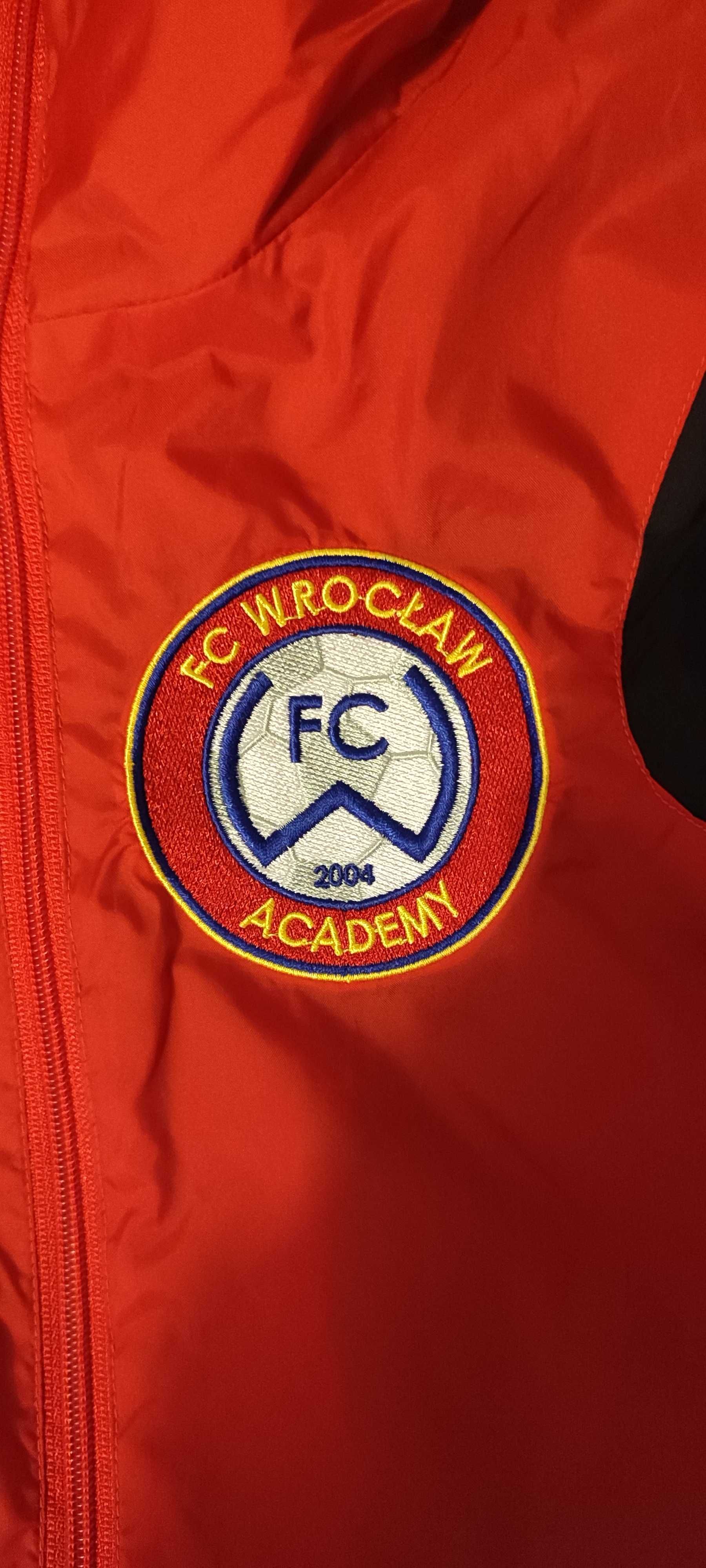 SALLER, Kurtka czerwona SALLER; Academy FC Wrocław (118)