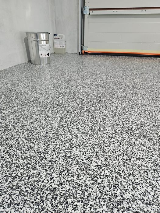 Żywica | Posadzki żywiczne | Kamienny dywan | Mikrocement