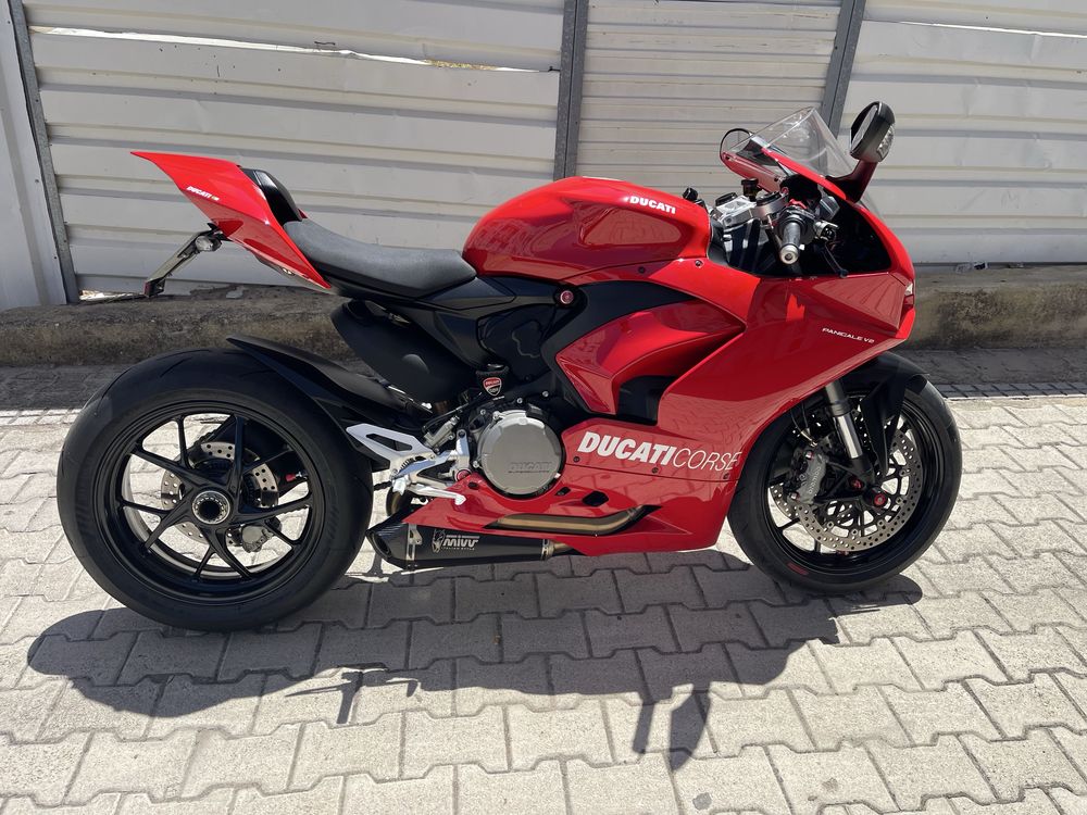 Ducati Panigale V2