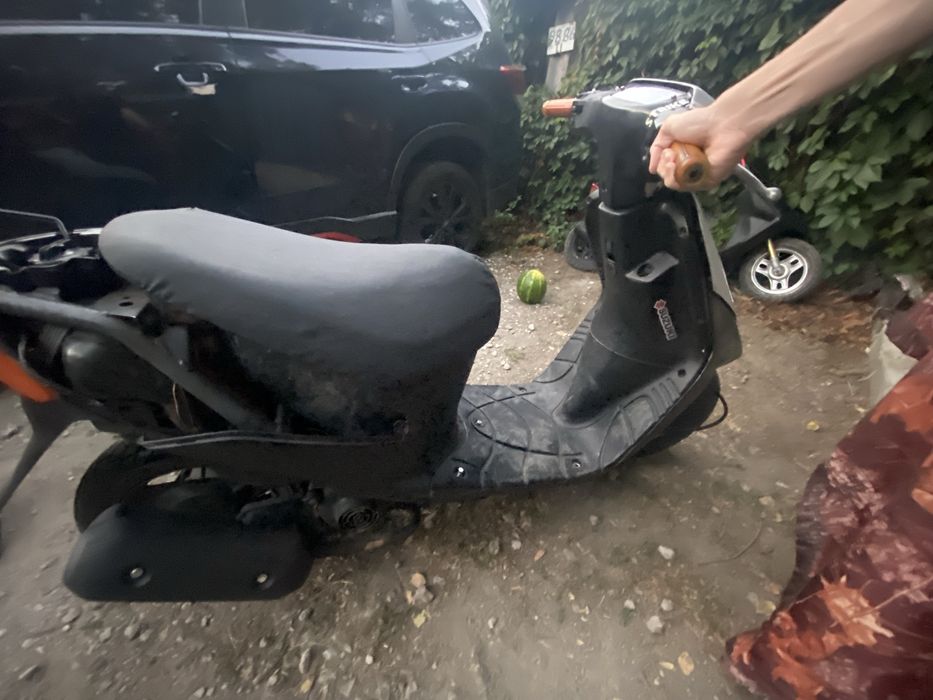 скутер Suzuki Lets 2 old СРОЧНО