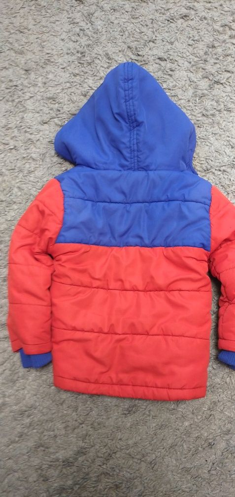 Демисезонная куртка, курточка для мальчика 3 года, рост 98 см.