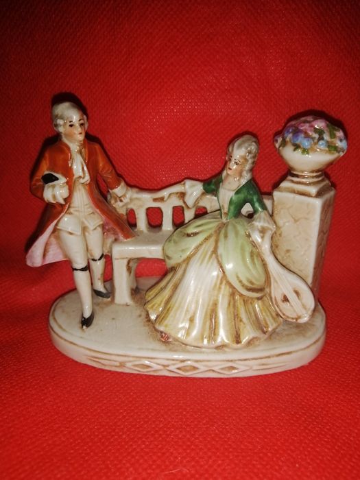 Антикварная номерная статуэтка. Графенталь. Германия. Галантная пара.