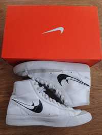 Buty damskie Nike blazer